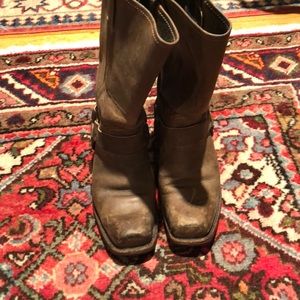 Frye Harness Boot in Bark Brown size 8